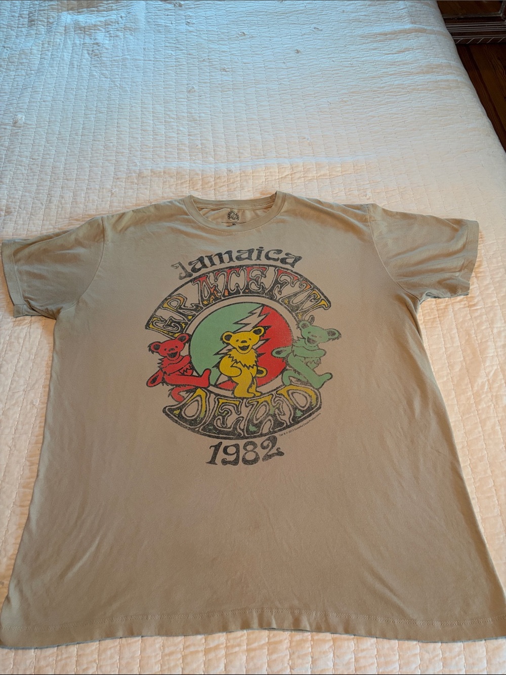 Grateful Dead Beige Jamaica 1982 Multicolor Bear Graphic Tee